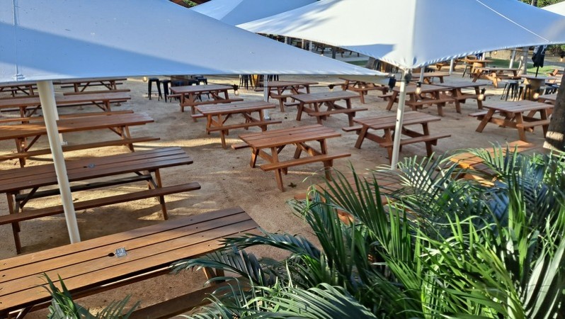 Seating at Northerlies Airlie Beach